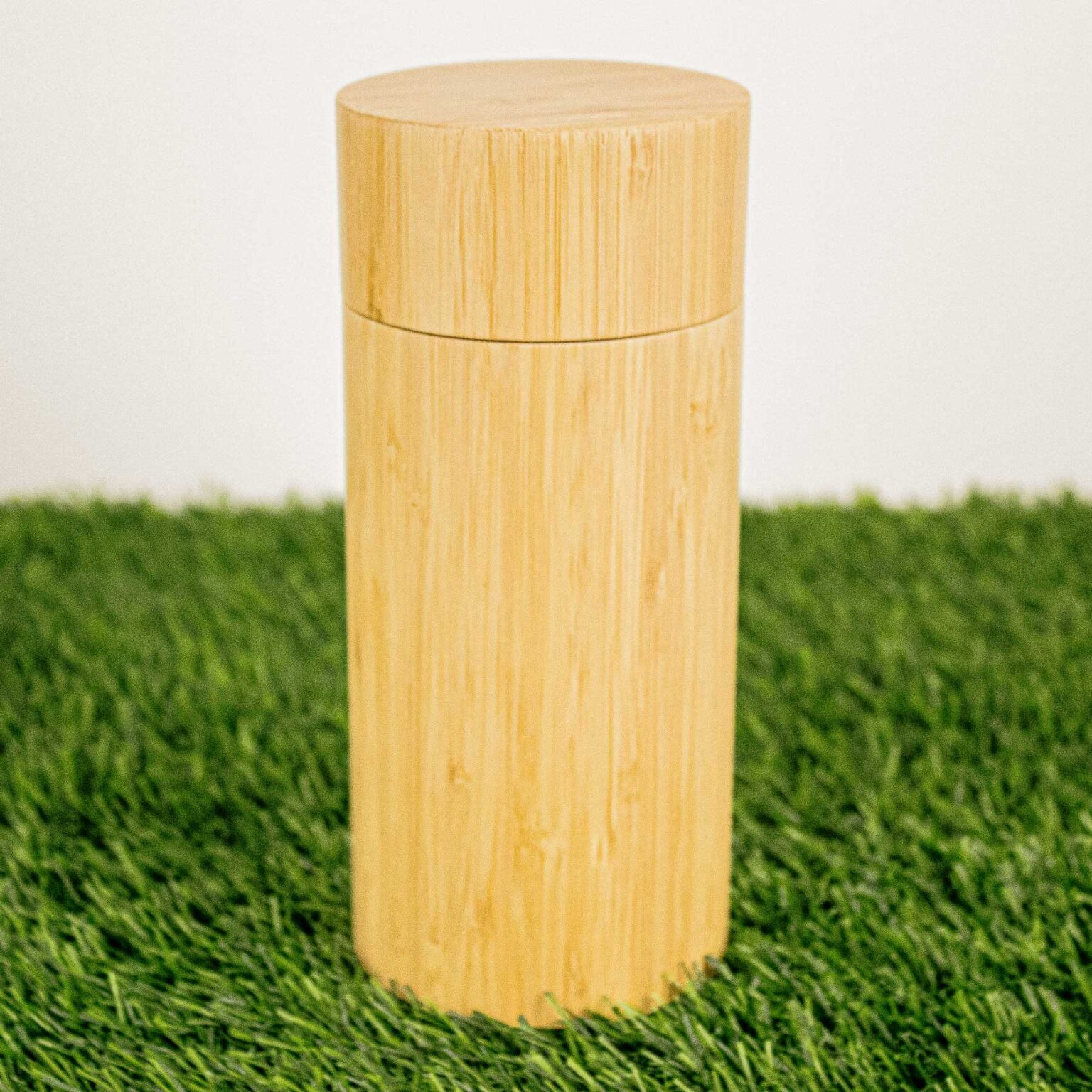 LB_Bamboo-Cylinder-1